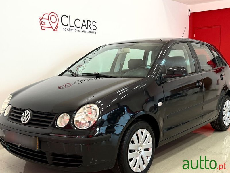 2005' Volkswagen Polo photo #1