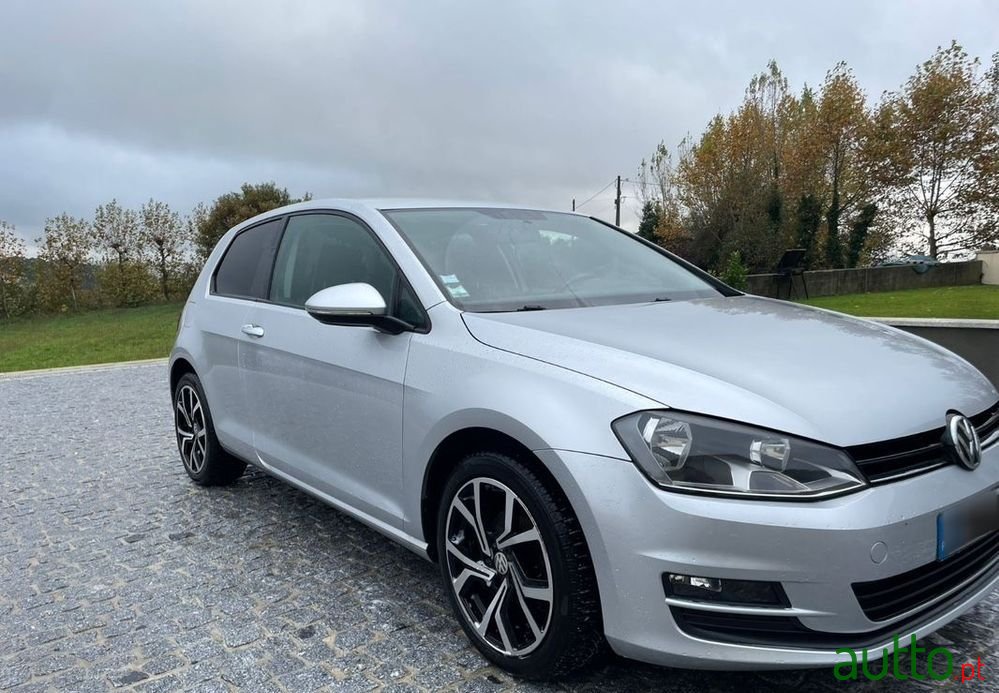 2014' Volkswagen Golf photo #5