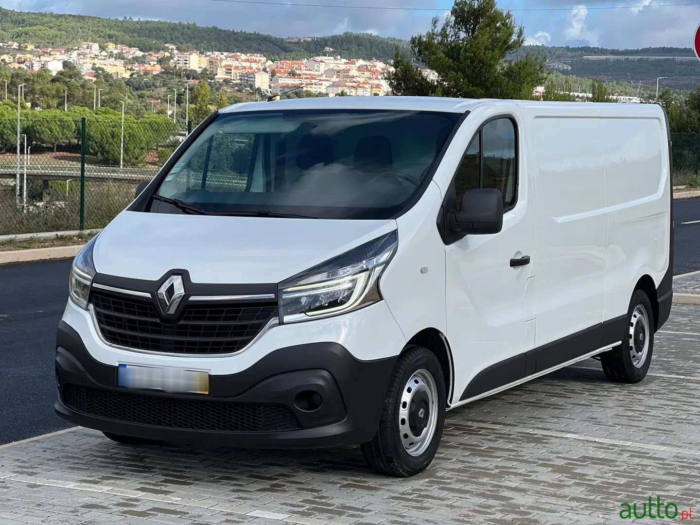 2019' Renault Trafic 2.0 CDi L2H1 C/IVA photo #1