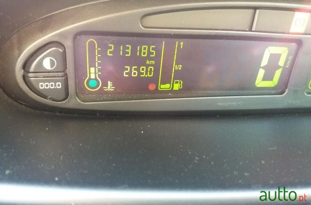 2005' Citroen Xsara Picasso photo #6