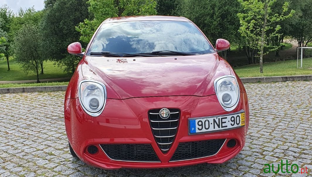 2012' Alfa Romeo MiTo photo #2