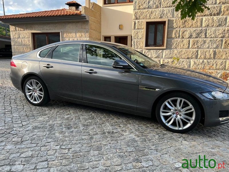 2018' Jaguar XF 2.0 D Prestige photo #4