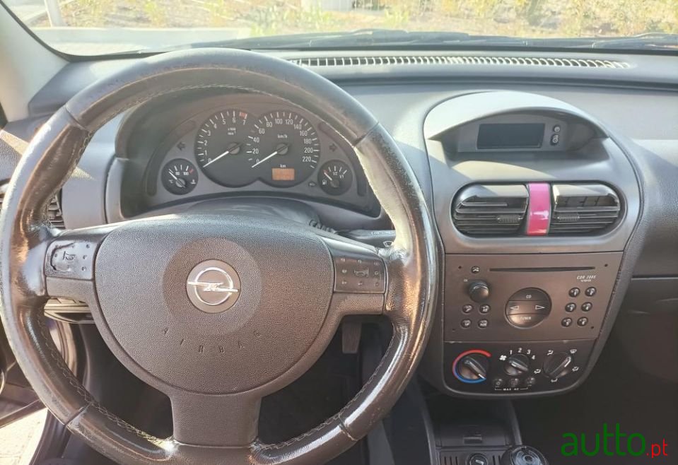 2003' Opel Corsa photo #5
