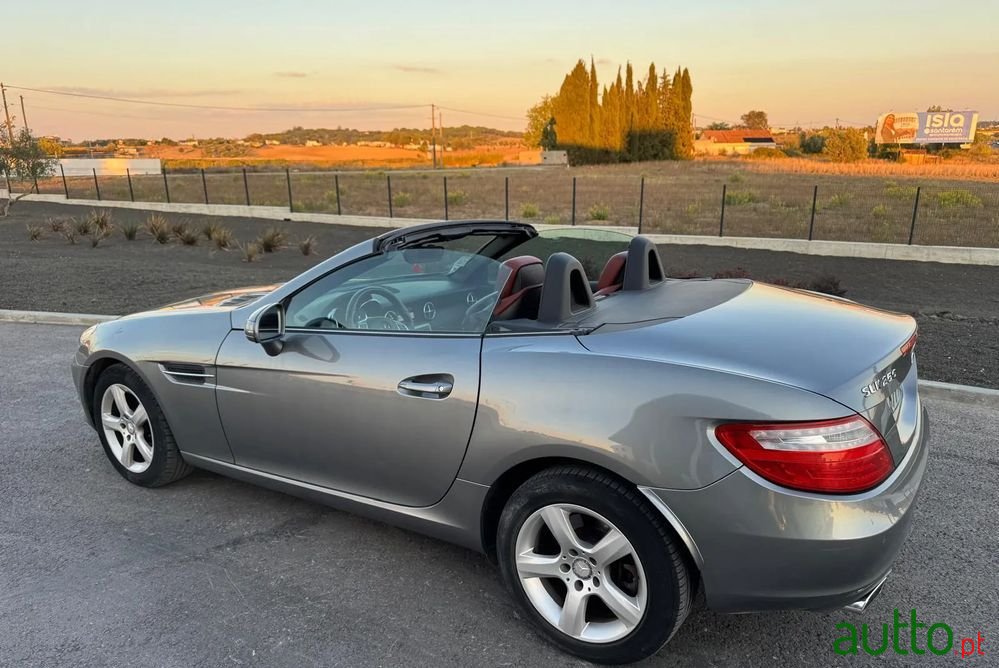 2012' Mercedes-Benz Classe Slk photo #4
