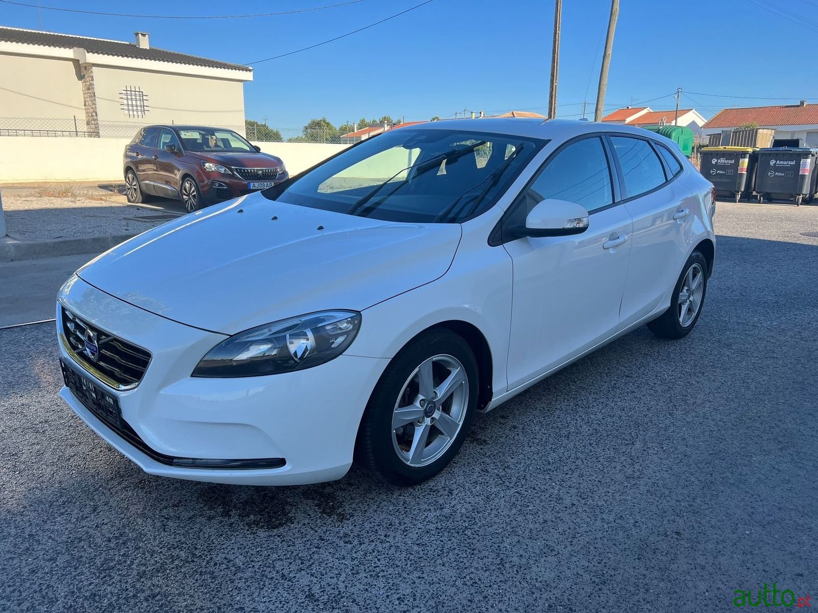 2014' Volvo V40 photo #1