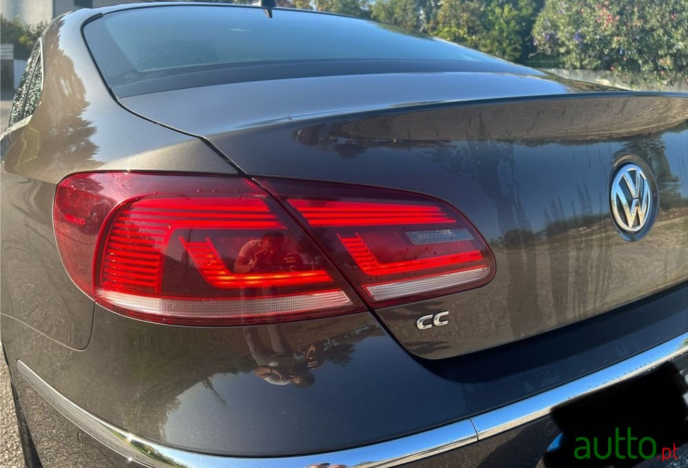 2013' Volkswagen photo #6