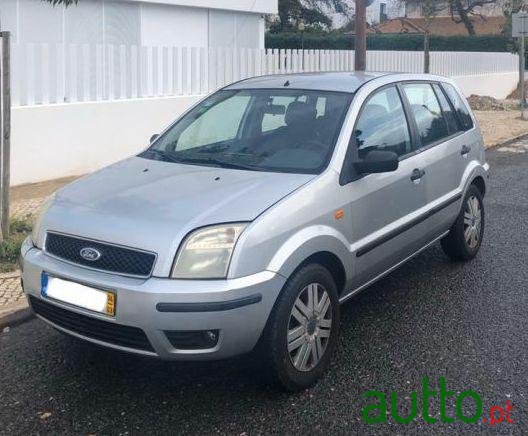 2004' Ford Fusion 1.2 photo #1