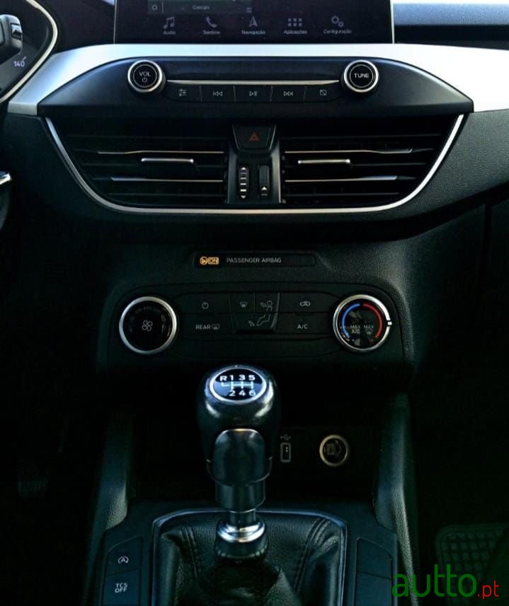 2019' Ford Focus C-MAX photo #1
