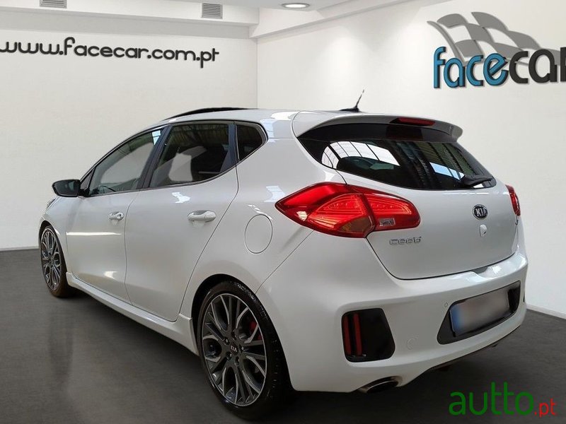 2015' Kia Ceed 1.6 T-Gdi Gt Top photo #4