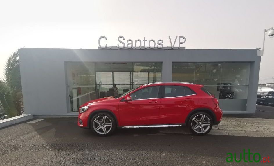 2017' Mercedes-Benz Gla-220 photo #1