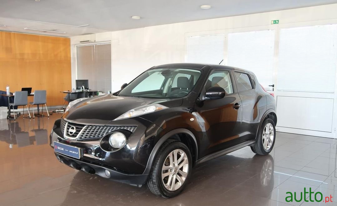 2011' Nissan Juke photo #1