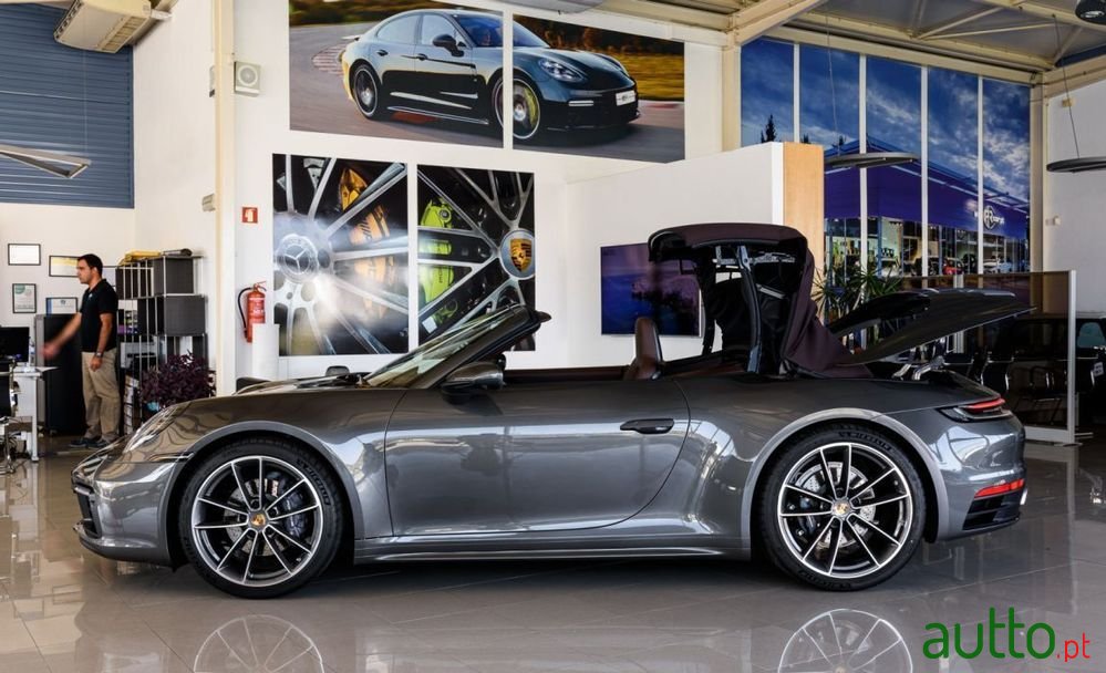 2023' Porsche 992 Carrera Pdk photo #3