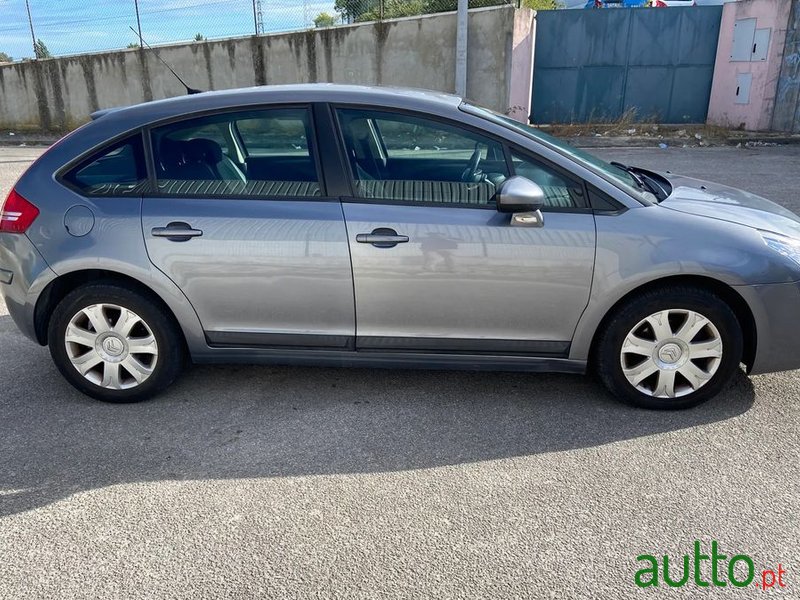 2010' Citroen C4 1.6 Hdi Business photo #4