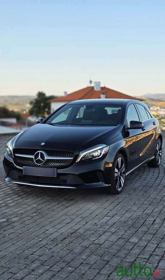 2016' Mercedes-Benz Classe A photo #1