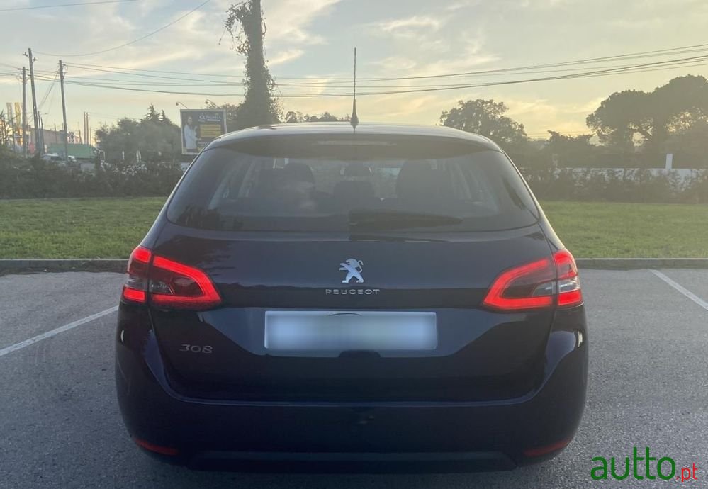 2020' Peugeot 308 Sw photo #3