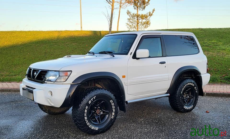 2015' Nissan Patrol photo #1