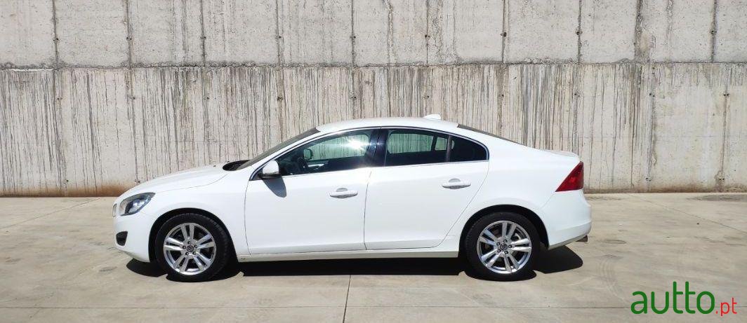 2011' Volvo S60 photo #2