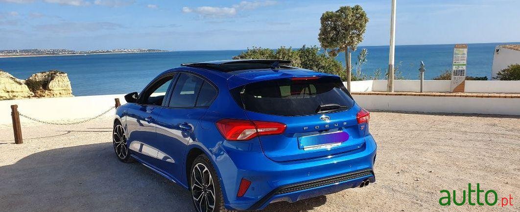 2018' Ford Focus photo #2