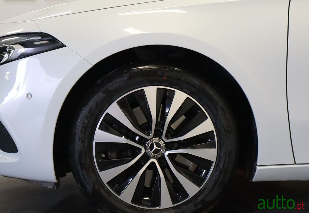 2022' Mercedes-Benz Classe A E Style Plus photo #5
