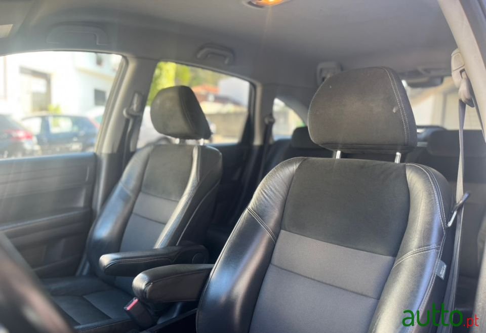 2011' Honda CR-V photo #6