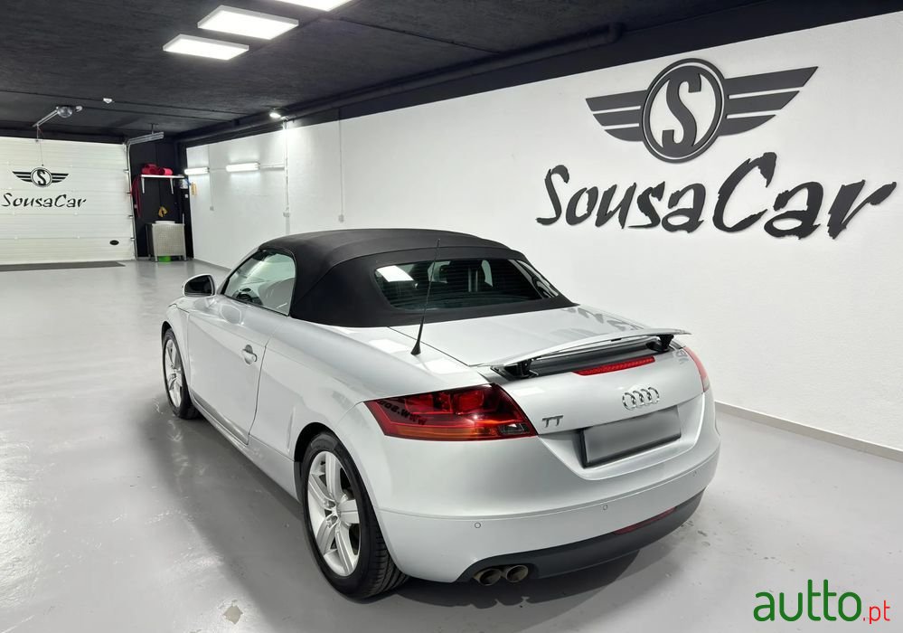 2009' Audi TT Roadster photo #2