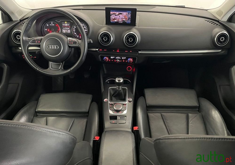 2014' Audi A3 1.6 Tdi Sport photo #5