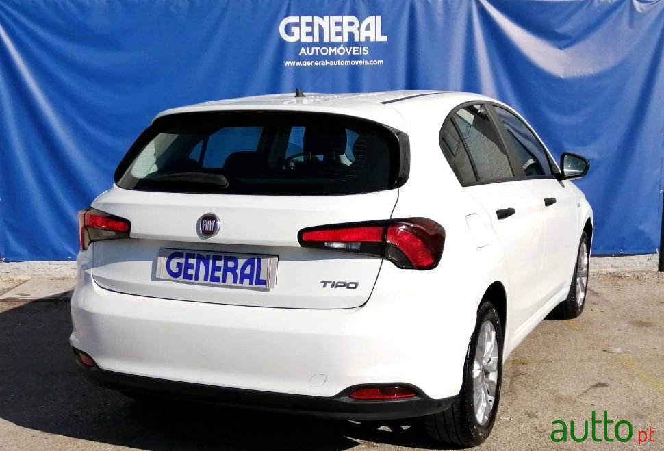 2019' Fiat Tipo photo #4
