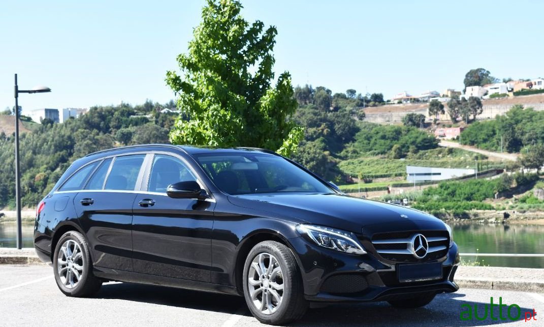 2016' Mercedes-Benz C-200 photo #3