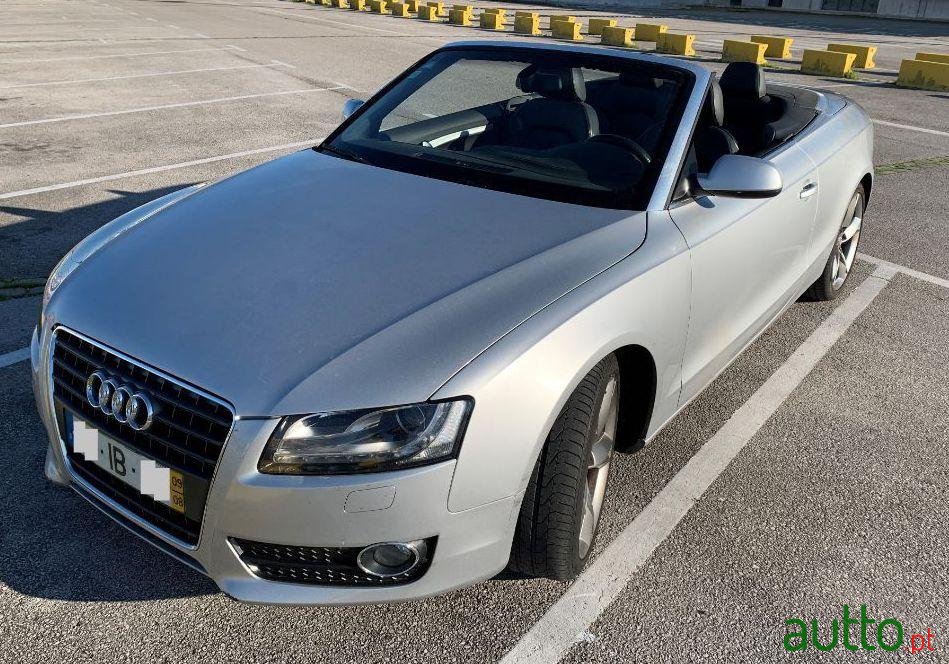 2009' Audi A5 2.0 Tdi photo #3