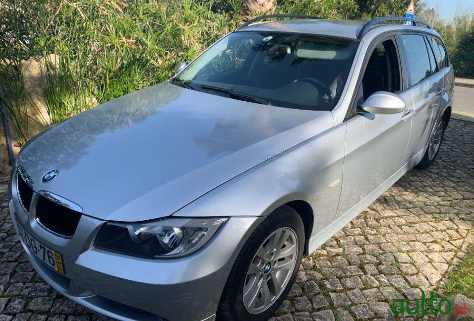 2007' BMW 320 D Touring photo #4