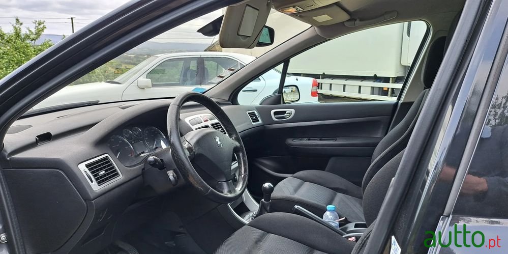 2006' Peugeot 307 photo #6