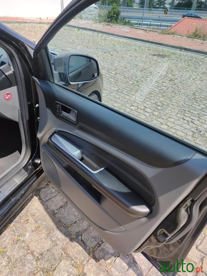 2009' Ford Focus photo #3