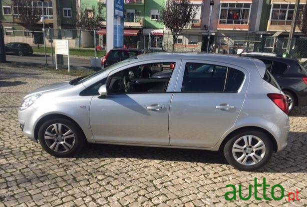 2010' Opel Corsa 1.2 Enjoy photo #1