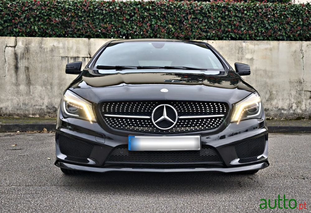 2017' Mercedes-Benz Classe Cla photo #2