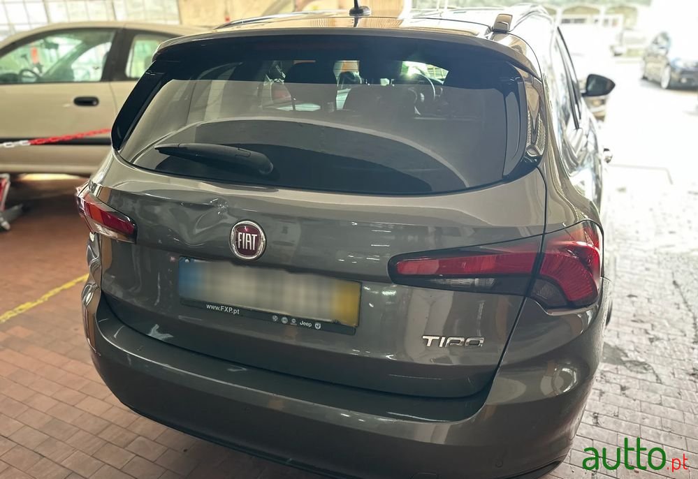 2019' Fiat Tipo Station Wagon photo #6