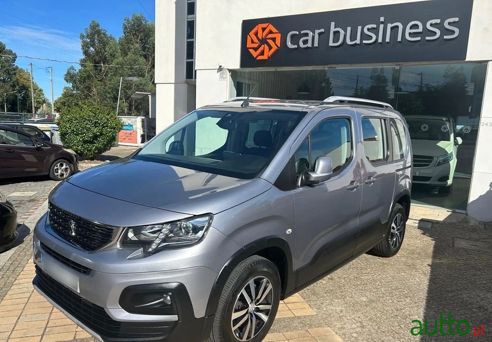 2019' Peugeot Rifter photo #1