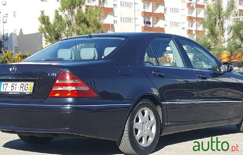 2001' Mercedes-Benz S-320 photo #2