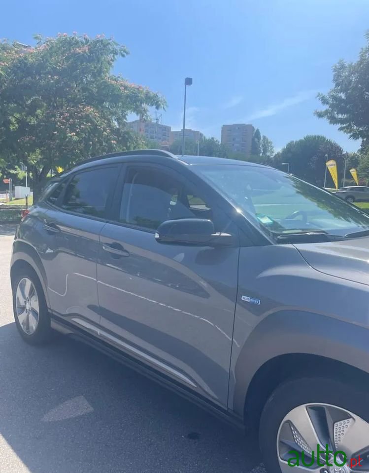 2018' Hyundai Kauai photo #2