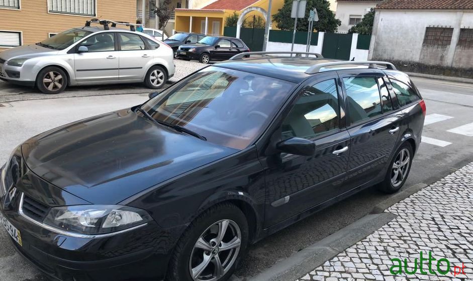 2006' Renault Laguna Break photo #3