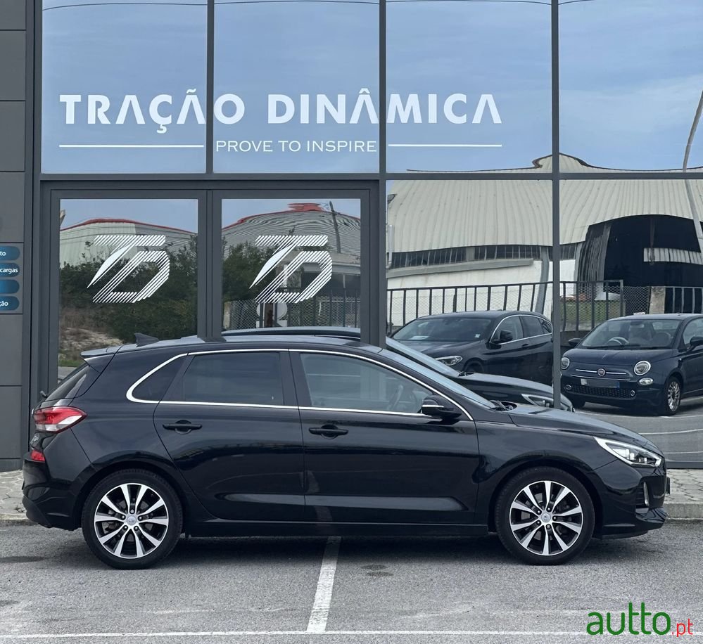 2017' Hyundai i30 1.0 T-Gdi Style+Navi photo #4