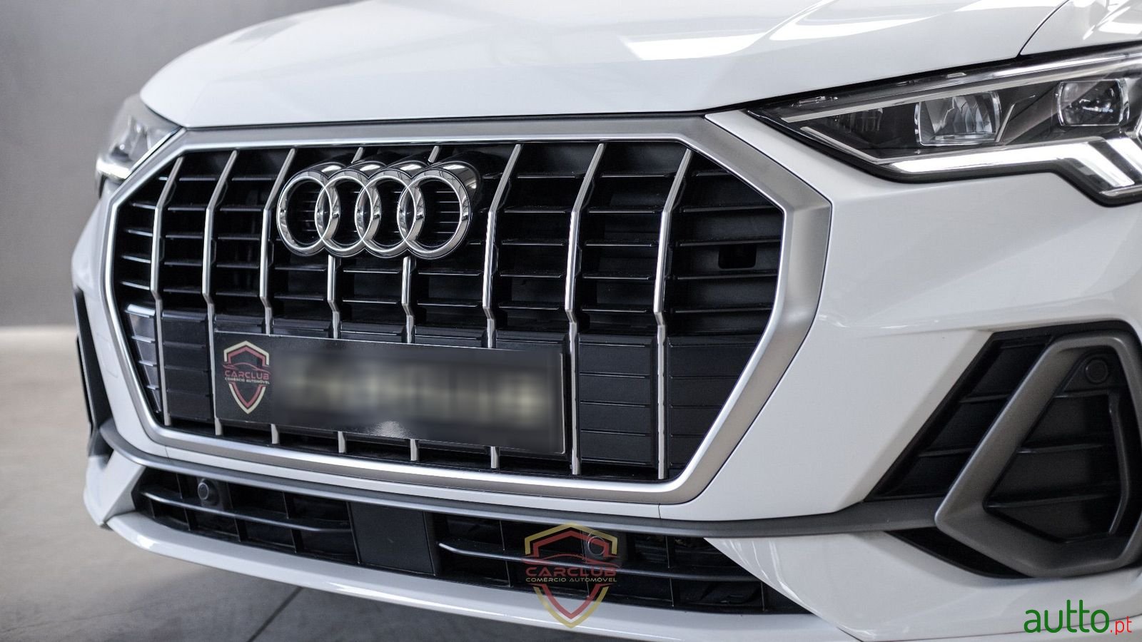 2020' Audi Q3 photo #5