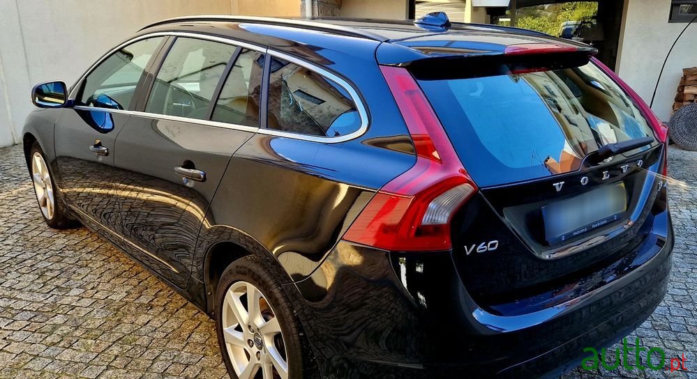2013' Volvo V60 photo #3