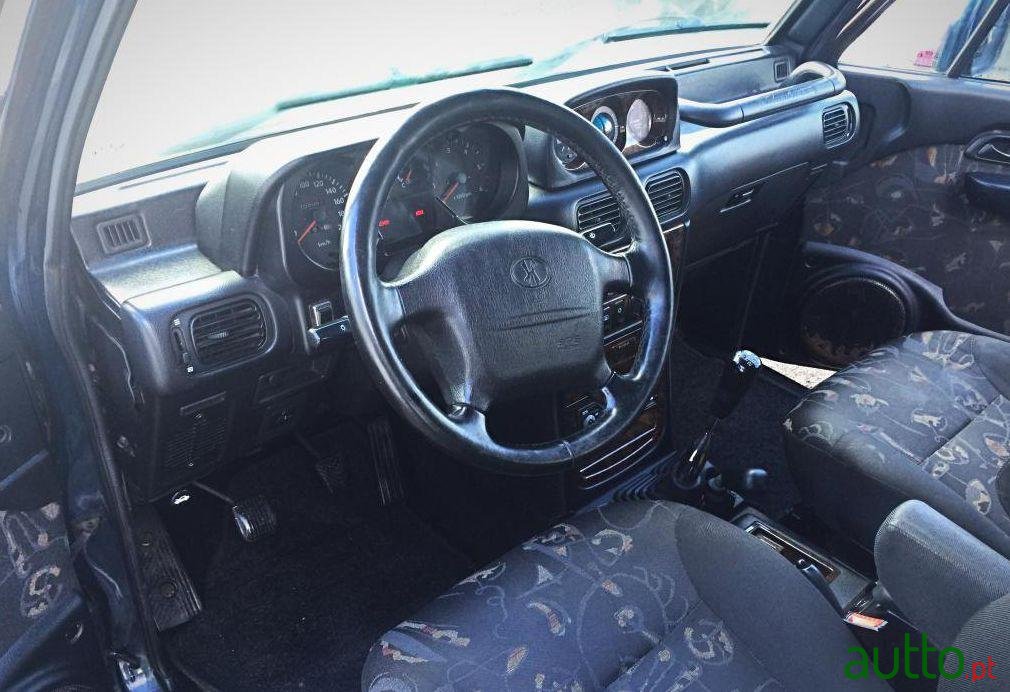 1999' Hyundai Galloper exceed photo #3