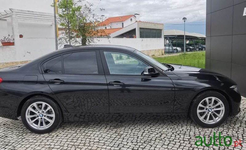 2018' BMW Série 3 D Auto photo #5