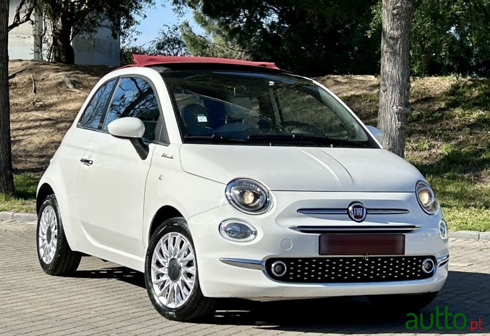 2022' Fiat 500C photo #1