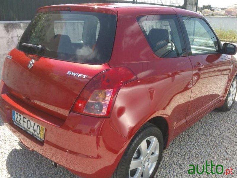 2008' Suzuki Swift 1.3 Ddis Glx photo #2