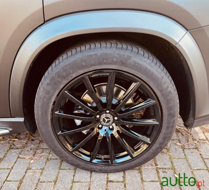 2020' Mercedes-Benz GLS photo #4