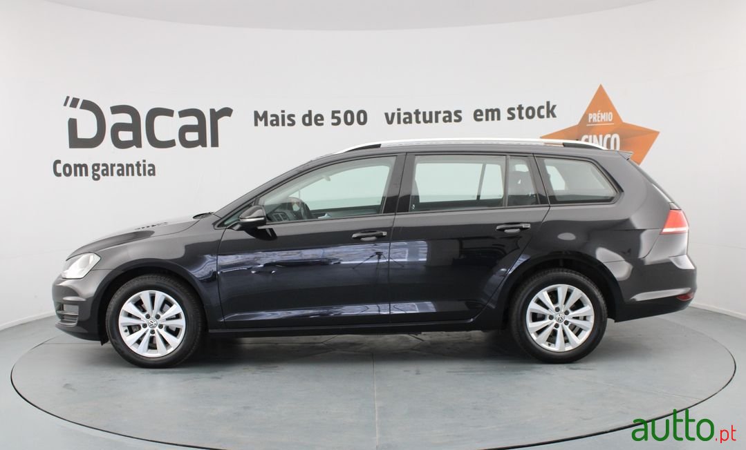 2016' Volkswagen Golf Variant photo #5