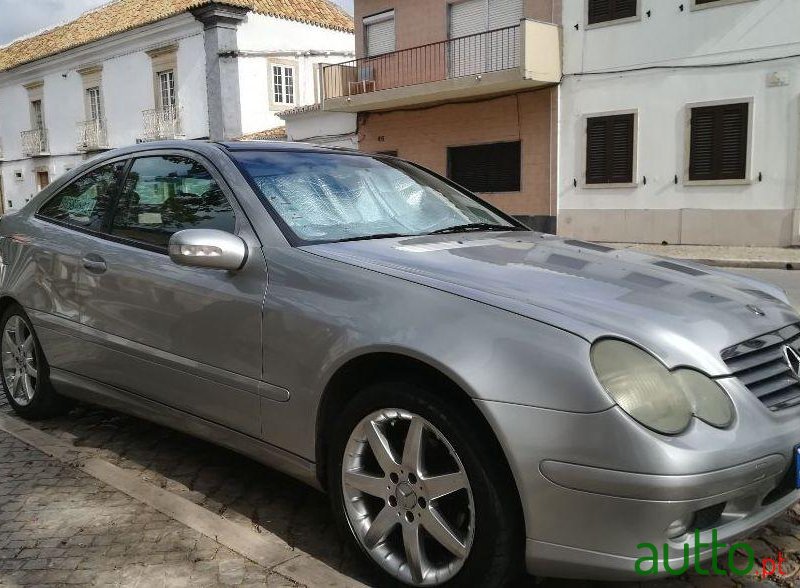 2003' Mercedes-Benz C-180 Evolution photo #1