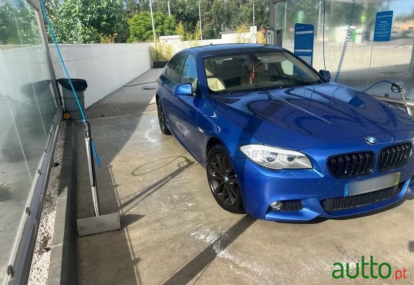 2010' BMW Série 5 photo #1